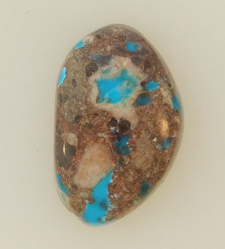 BLUE BISBEE TURQUOISE Blue Dots in Light Tan Host Rock 20.5 carats